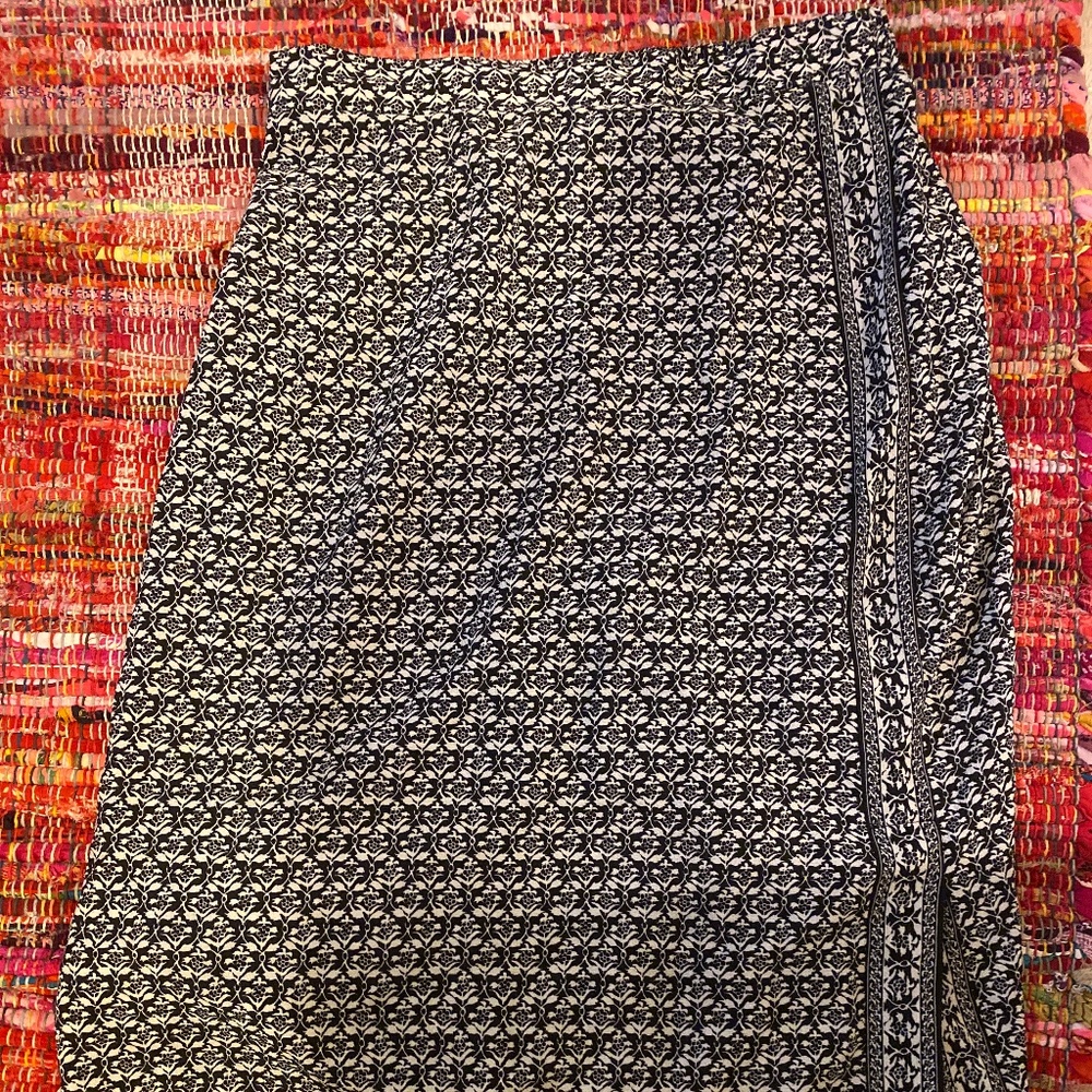 Max Studio Skirt